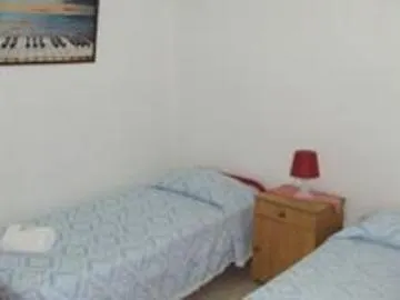 Bed & Breakfast Larexport - Estefania Lisboa